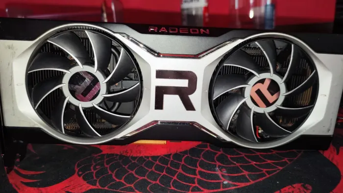 Placa de vídeo AMD Radeon Rx6700XT usada em ótimo estado
