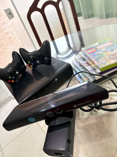 Xbox 360 Super Slim A VENDA