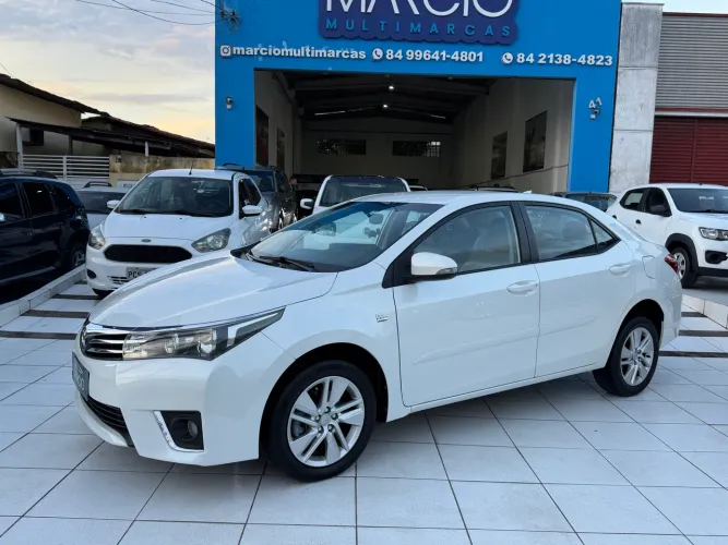 Toyota Corolla GLI 1.8 Flex 16V Aut. 2016