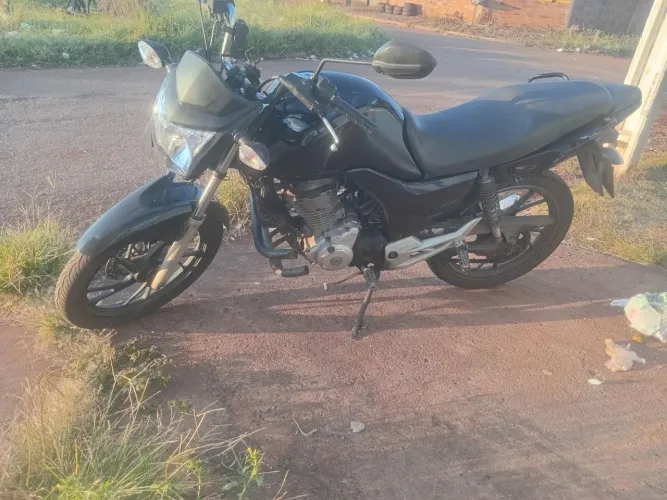 Start 160 2016 completa em perfeitas condições. 