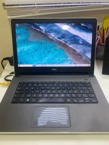 Notebook Dell i5 - 8GB RAM - SSD (Muito Rápido)".
