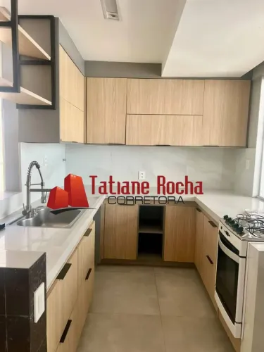 Vendo excelente casa no Condomínio Terra Nova I.