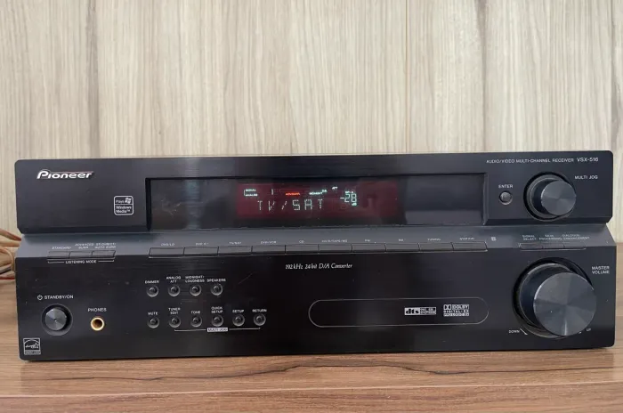 Receiver de home theater Pioneer VSX-516