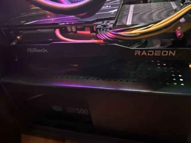 ASRock Radeon RX6600 Challenger D
