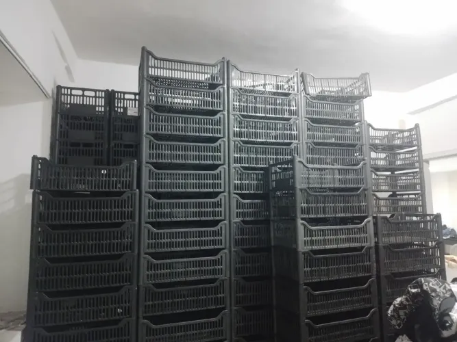 Caixa caixa porta tudo e objetos . 6,00 cada, med 48.5 / 28.5