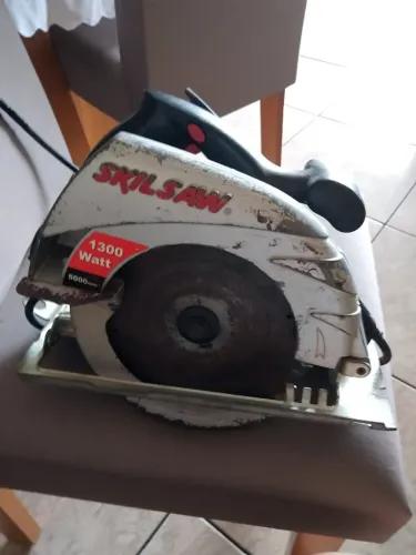 Makita e 3 furadeiras