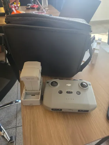 Controle e 2 baterias Dji mini 3