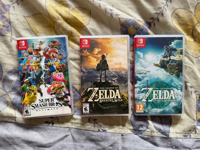 Vendo 3 jogos Nintendo Switch - Mídia Física
