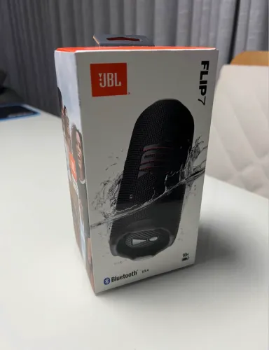 JBL Flip 7 lacrada - 1 ano de garantia