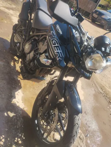 Preço pra ir hoje.. Vendo tiger xr 800 2019