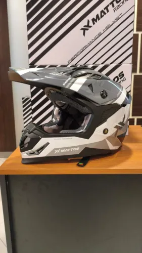 Capacete Mattos Racing Echoes Motocross Trilha Enduro