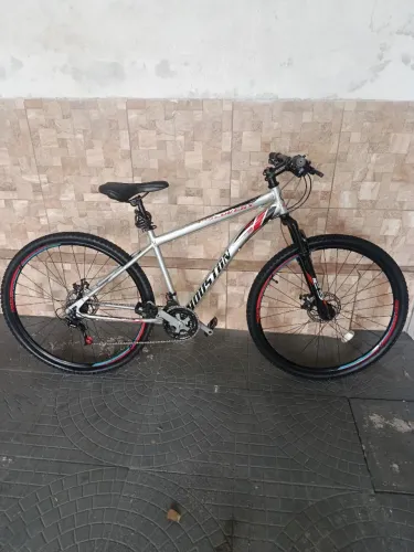 Bicicleta aro 29 Discovery Houston Shimano