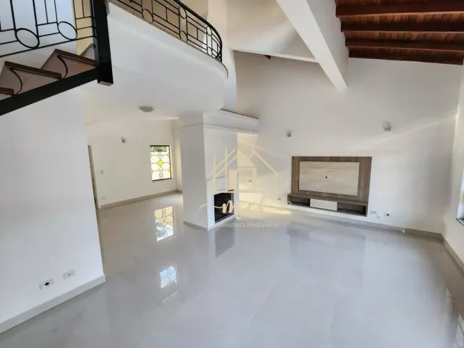 Casa com 3 dormitórios para alugar, 190 m² por R$ 6.895,00/mês - Vila Santista - Atibaia/S