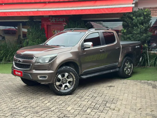 Chevrolet S10 Pick-up LT 2.8 TDI 4X4 CD Diesel AUT 2013