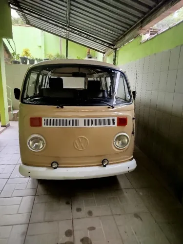 Volkswagen Kombi 1.6 8v Gasolina Mec. 1987