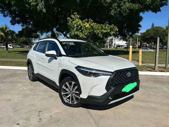 Corolla Cross XRE- 2022 - Baixo km 