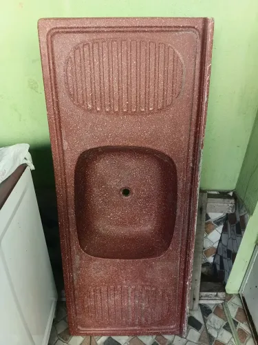 Tanque de lavar roupas pre moldado feito em granitina