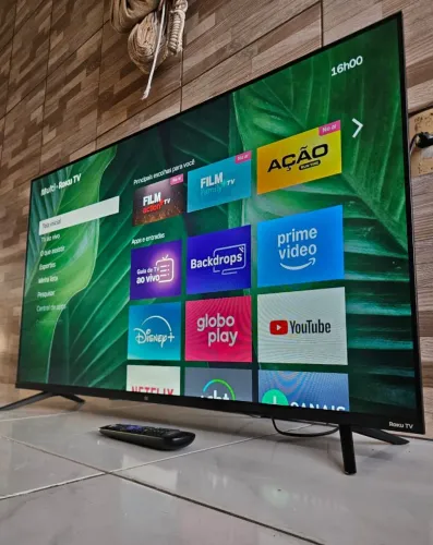TV SMART MODELO NOVO BEM FININHA LINDA ACEITO CARTÃO