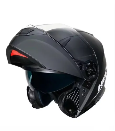 Capacete