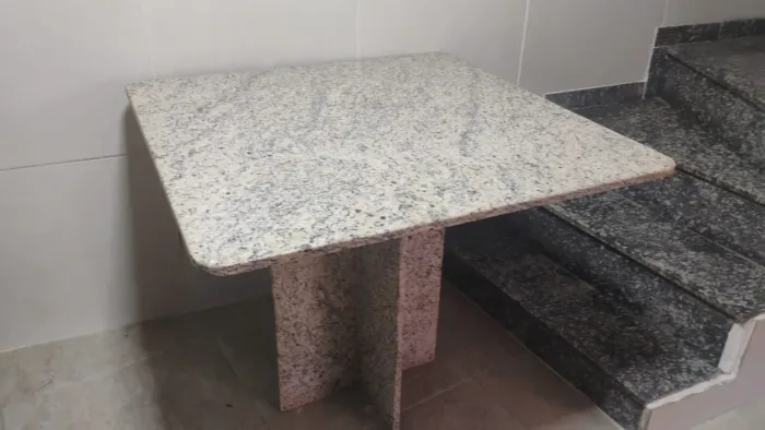 Mesa granito
