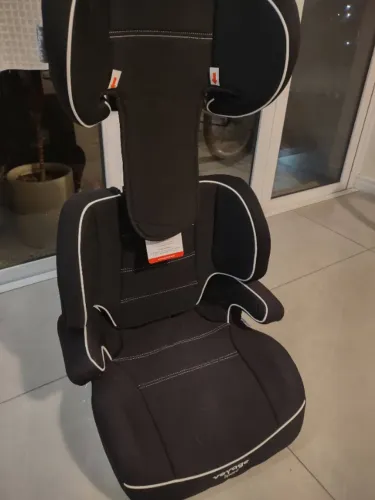 Cadeirinha de bebê para Carro 15 a 36kg