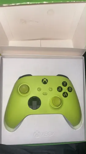 Controle Microsoft Xbox Series X|S Velocity Green