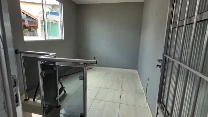 Quarto individual | Apartamento Duplex em condomínio.