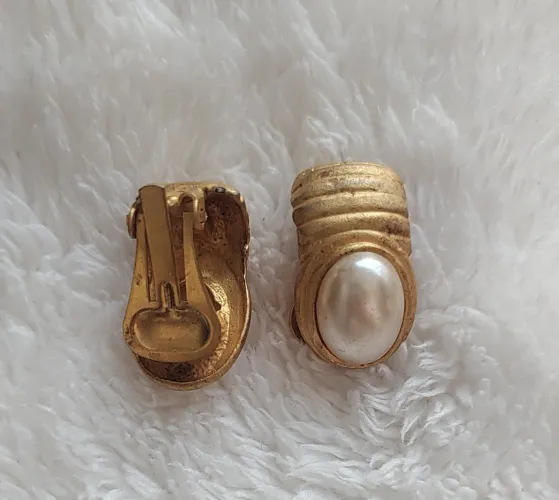 brincos de pressão vintage  folhado a ouro