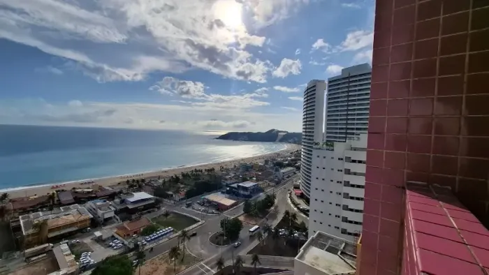 Flat em Ponta Negra com vista pro Morro do Careca
