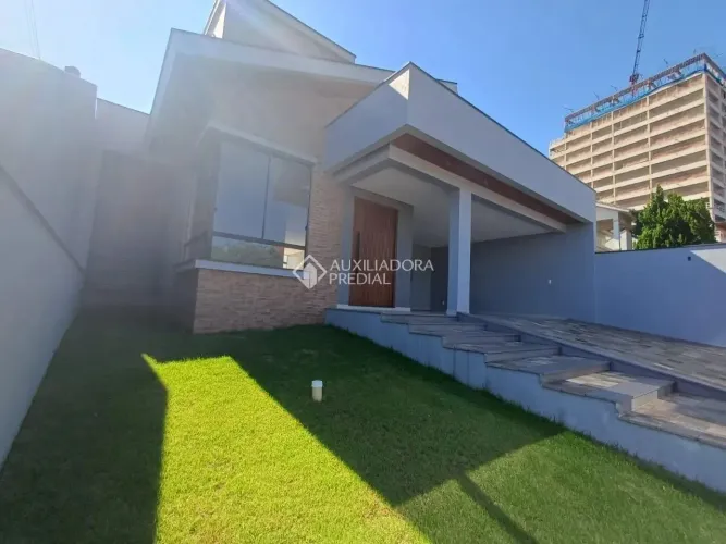 Casa à venda no Bairro Universitário em Lajeado