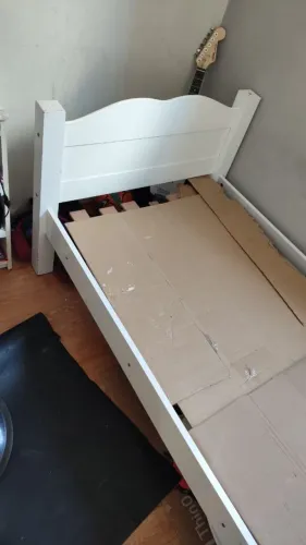 Cama de solteiro
