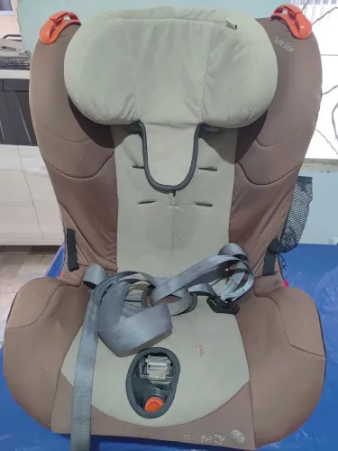 Cadeirinha de criança para carro