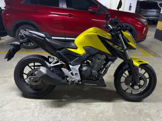 Cb 300 abs moto cuidada - doct 26 - 22.500,00