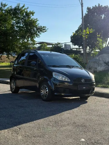 Fiat Idea Essence 1.6 Flex 16V 5P 2012
