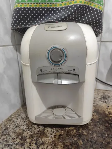 Gelagua Esmaltec (Funcionando Perfeitamente)