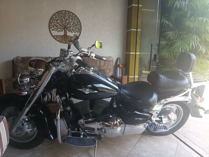 SUZUKI Boulevard C1500 
