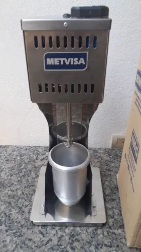 Batedor de milk Shake profissional