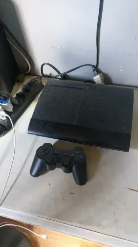 Playstation 3 slim 1 tera de capacidade 1100 jogos instalados