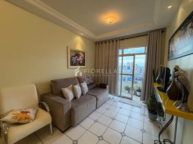 Apartamento à venda com 03 dormitórios, 01 vaga, em Campinas - São José/SC
