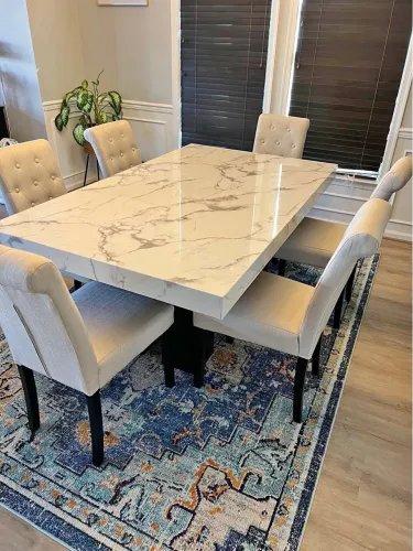 Vendo essa mesa com 6 cadeiras por apenas 350