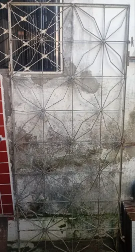 Vende-se grade de 2,10x90