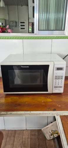 Microondas Panasonic 21L usado retirada no Julia Seffer