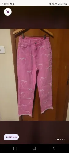 Calça mom jeans rosa