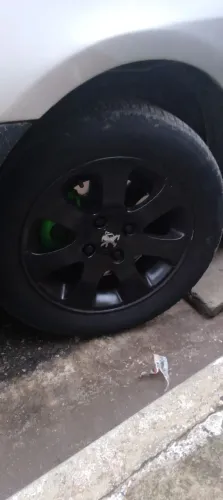 Aro 15 com 4 furos Peugeot ou Citroën 
