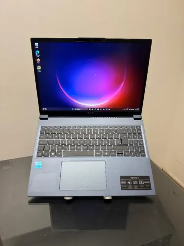 Notebook Acer Aspire - i3-13°Gen - 8GB Ram DDR5- SSD 256GB Nvme - Rede 5G - 16 Polegadas
