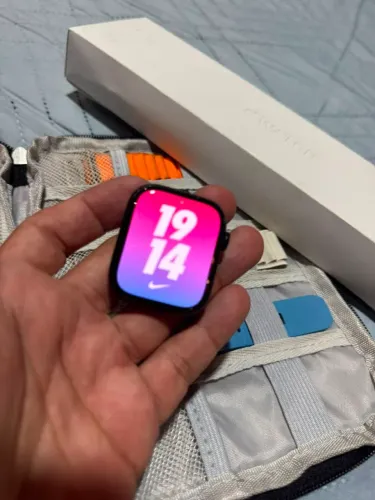 V/T Apple watch 8 45mm completo.