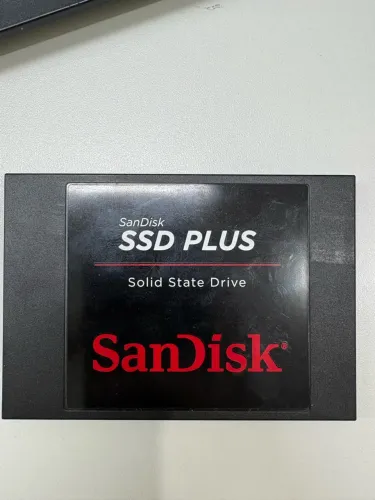 SSD SANDISK - 240GB - Semi novo