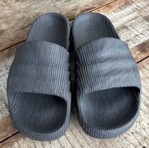 Chinelo Adidas Adilette 22 Carbon