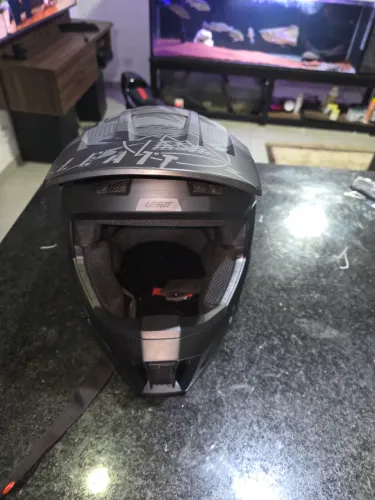 Capacete leatt moto trilha