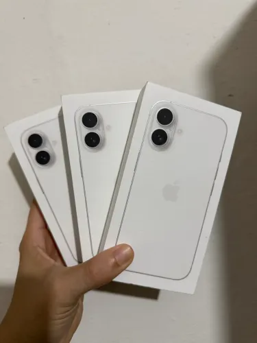 iPhone 16